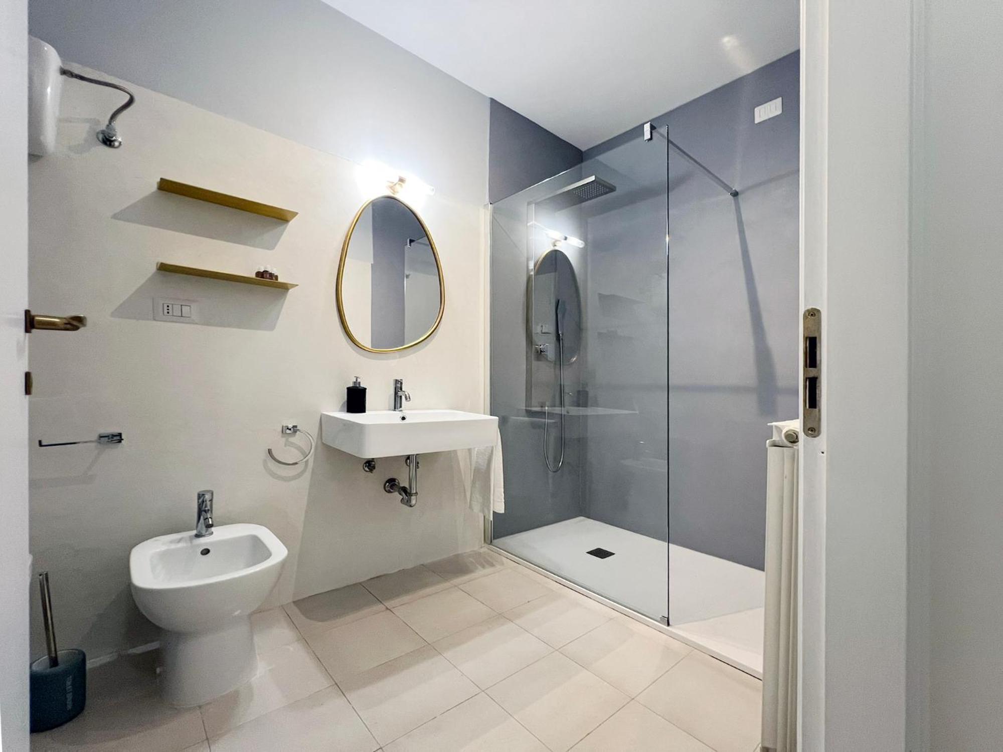 Glamorous Flat With Jacuzzi, King Size Bed And Small Balcony Perugia Exterior foto